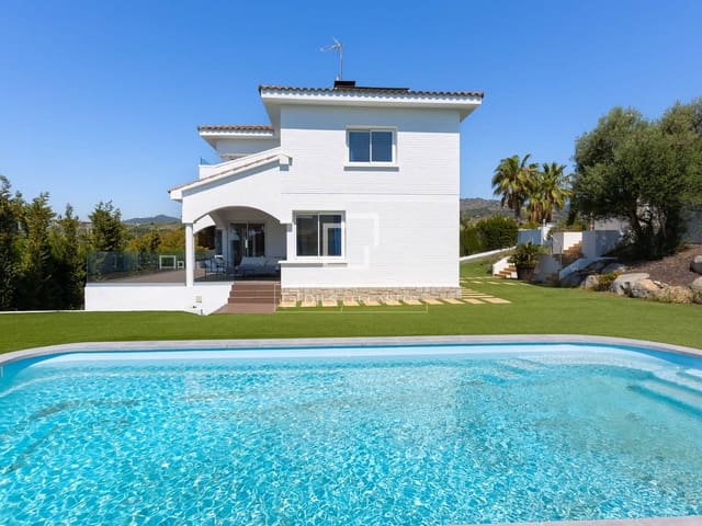 6 soveværelse Villa til salg i Alella med swimmingpool garage - € 1.750.000 (Ref: 9882186)