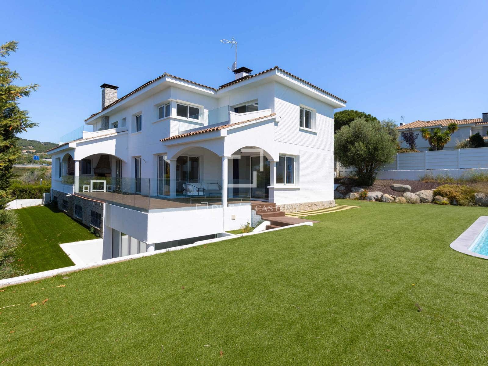 6 soveværelse Villa til salg i Alella med swimmingpool garage - € 1.750.000 (Ref: 9882186)