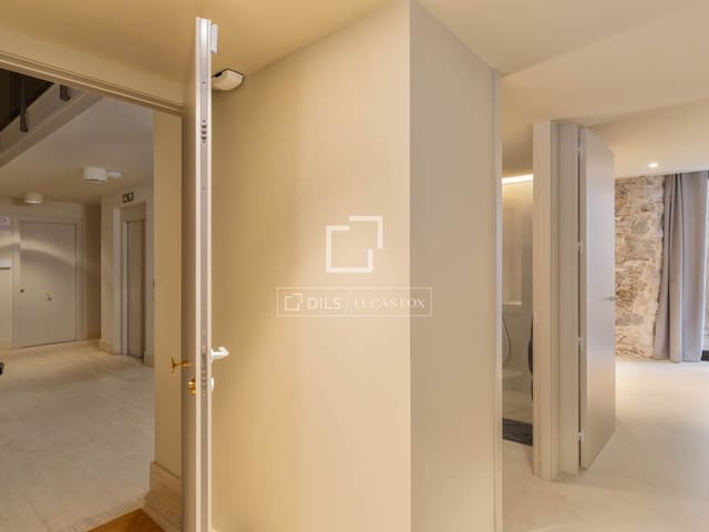 3 soverom Leilighet til salgs i Girona by med garasje - € 980 000 (Ref: 9882414)