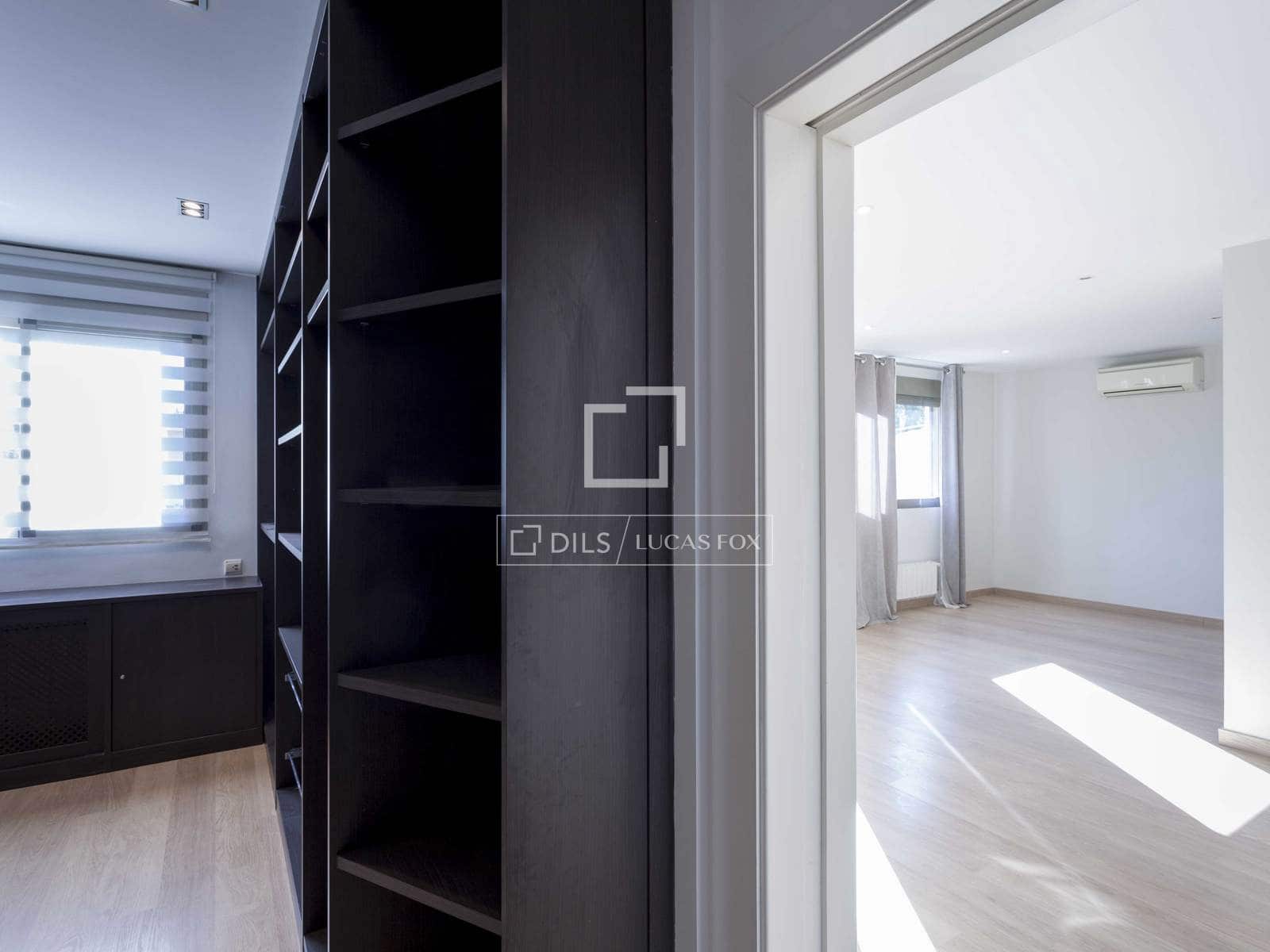 3 sypialnia Willa do wynajęcia w L'Eliana z basenem garażem - 3 500 € (Ref: 9882578)