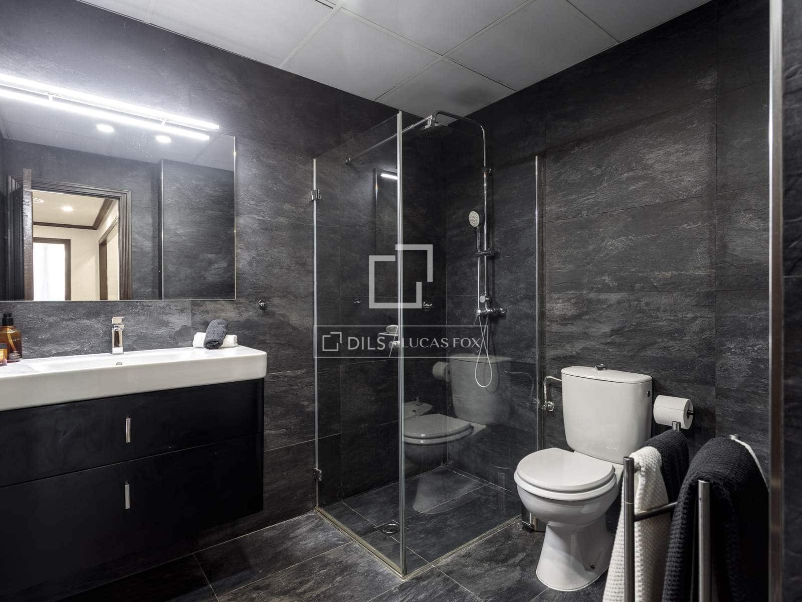 2 bedroom Apartment for rent in Madrid city - € 2,300 (Ref: 9882579)