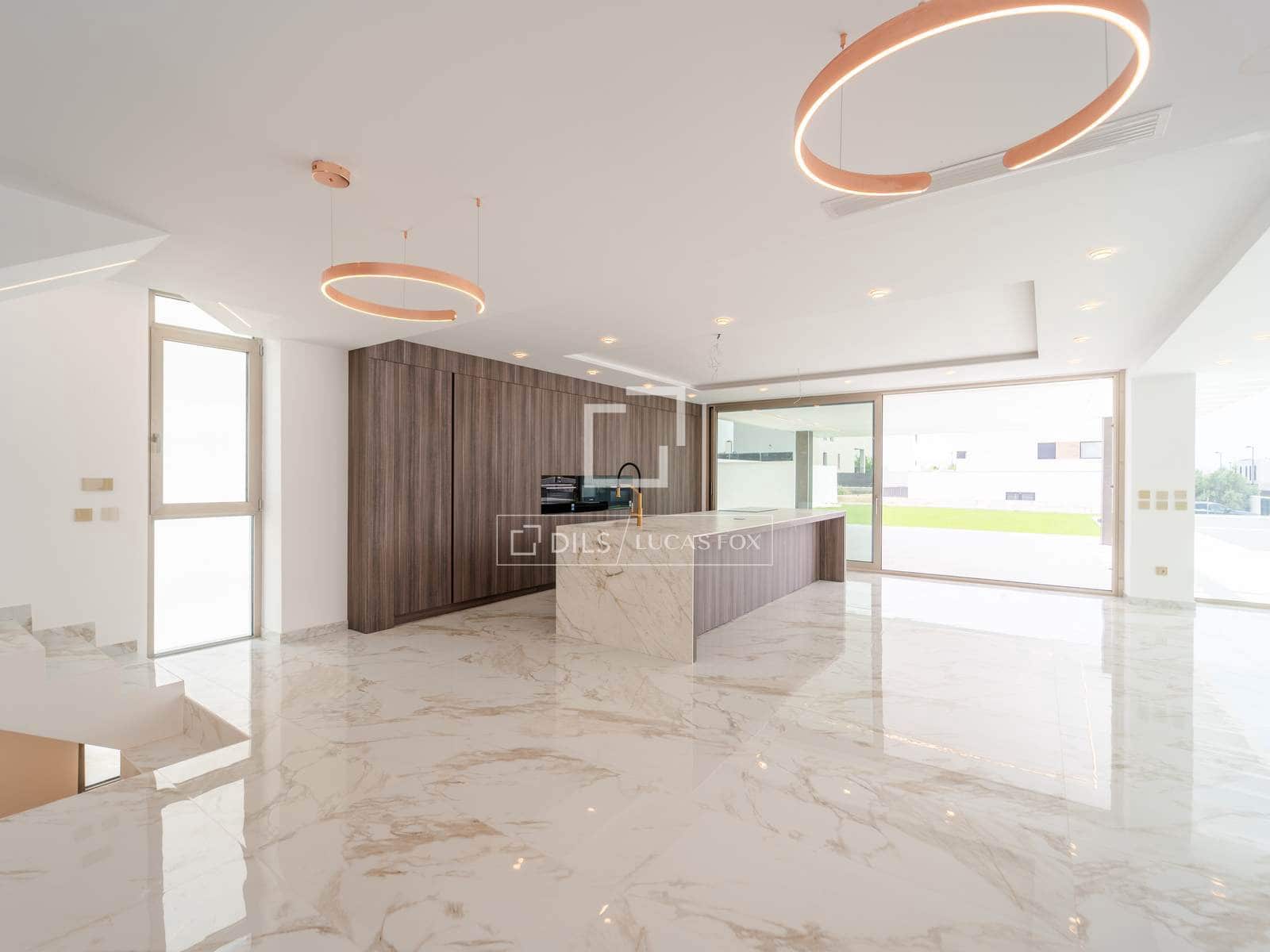7 slaapkamer Villa te koop in Torrent met zwembad garage - € 1.495.000 (Ref: 9882581)