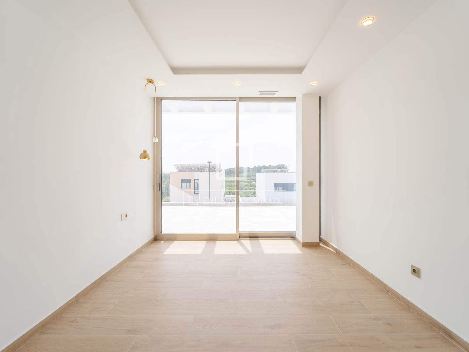 7 slaapkamer Villa te koop in Torrent met zwembad garage - € 1.495.000 (Ref: 9882581)
