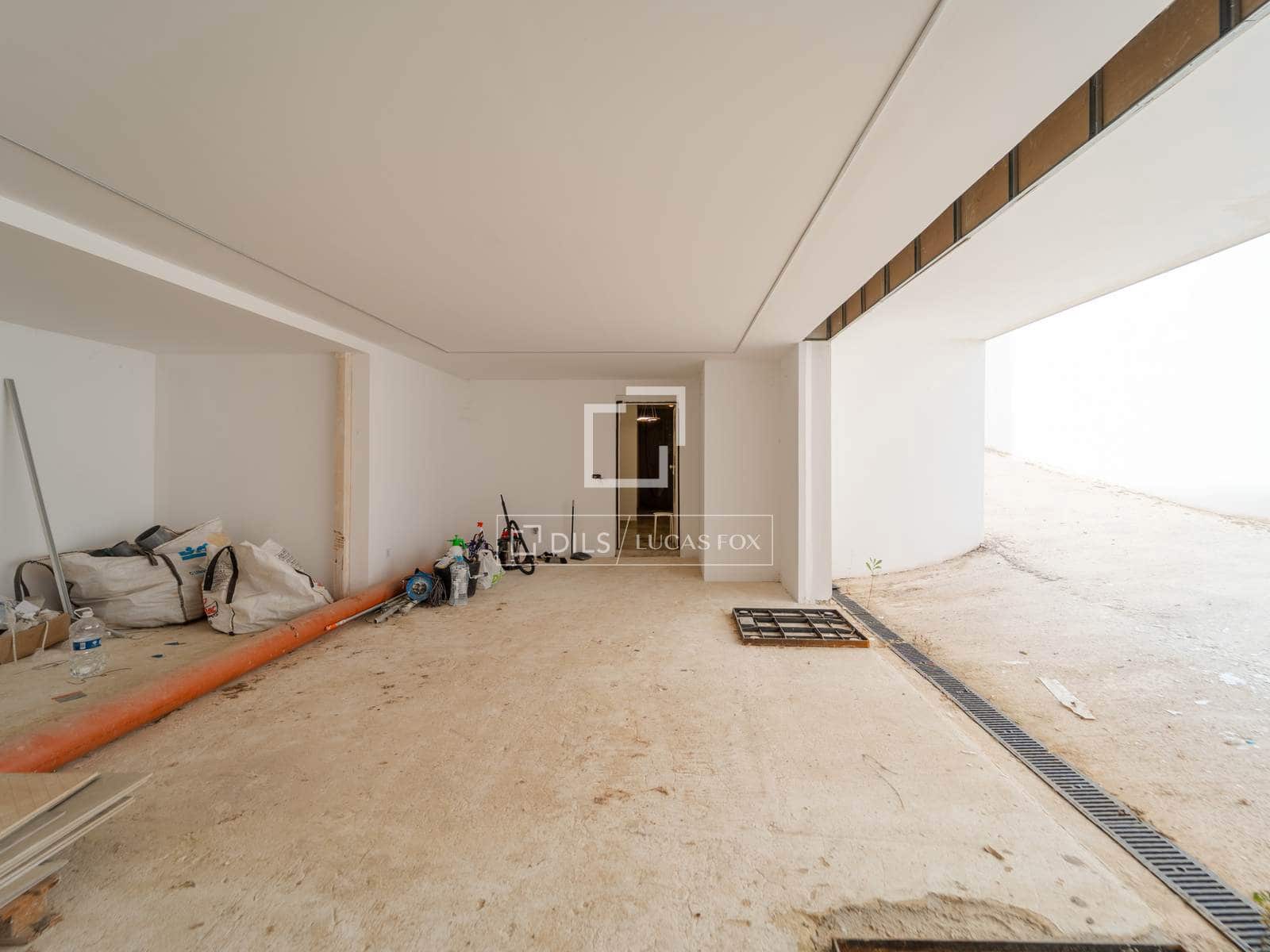 7 slaapkamer Villa te koop in Torrent met zwembad garage - € 1.495.000 (Ref: 9882581)