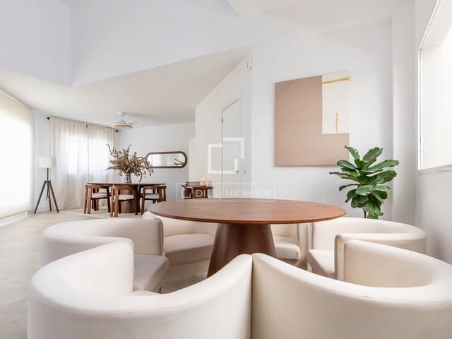 4 soverom Villa til salgs i Las Rozas de Madrid med svømmebasseng garasje - € 2 400 000 (Ref: 9883560)