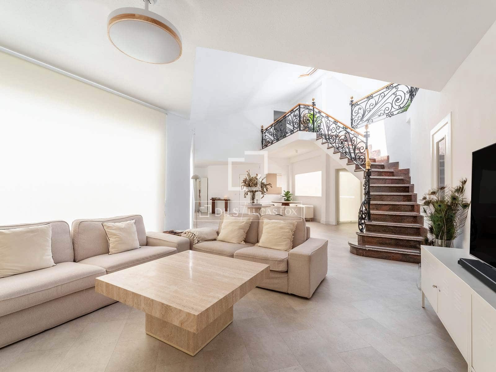 4 soverom Villa til salgs i Las Rozas de Madrid med svømmebasseng garasje - € 2 400 000 (Ref: 9883560)