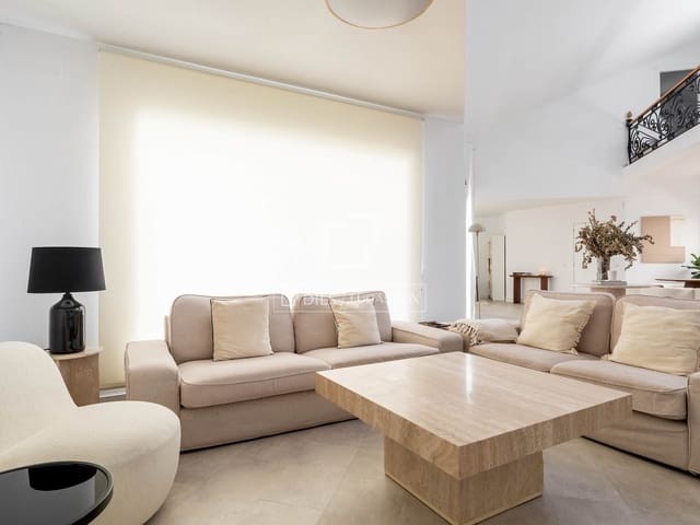 4 soverom Villa til salgs i Las Rozas de Madrid med svømmebasseng garasje - € 2 400 000 (Ref: 9883560)