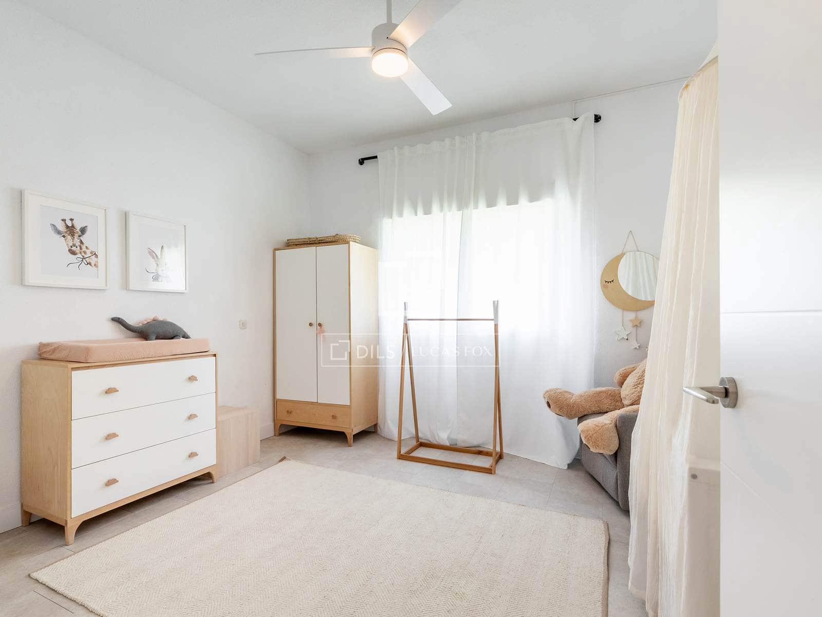4 soverom Villa til salgs i Las Rozas de Madrid med svømmebasseng garasje - € 2 400 000 (Ref: 9883560)