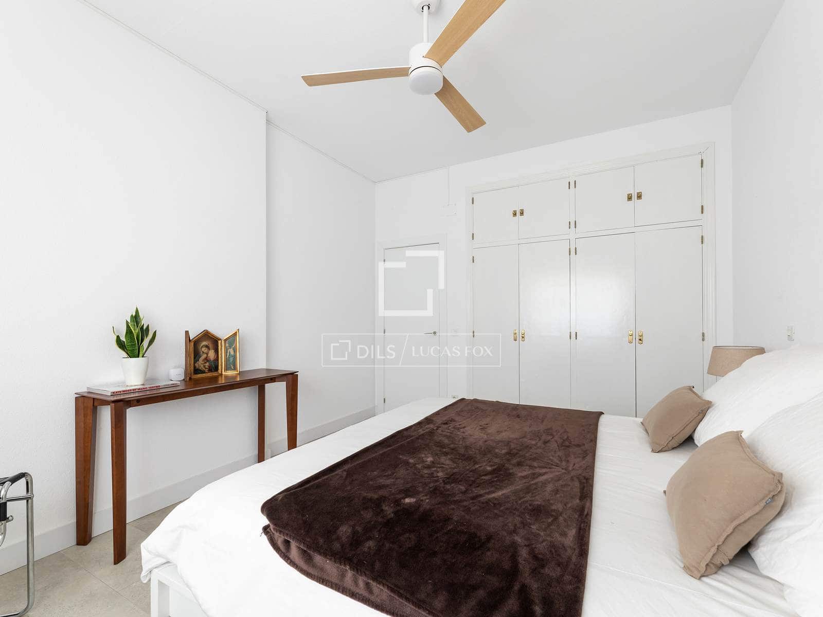 4 soverom Villa til salgs i Las Rozas de Madrid med svømmebasseng garasje - € 2 400 000 (Ref: 9883560)
