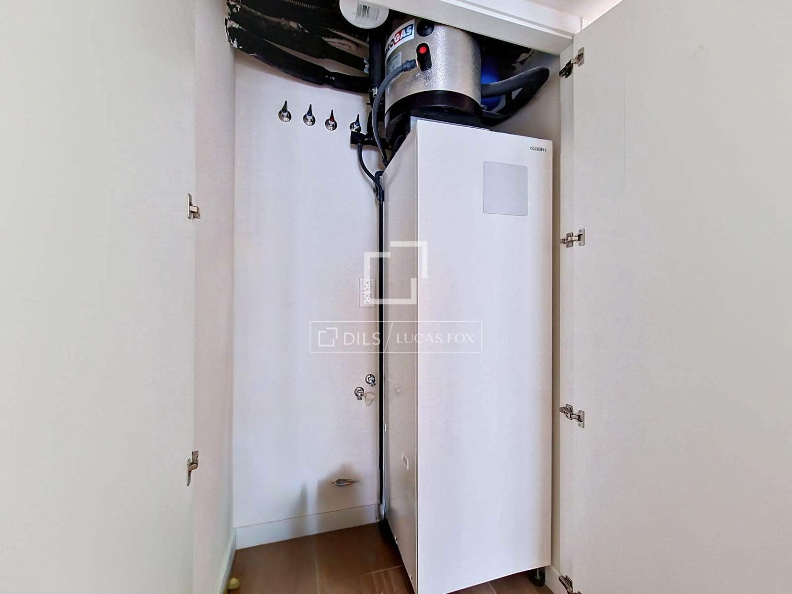 2 sypialnia Apartament do wynajęcia w Vilanova i la Geltru z basenem garażem - 1 500 € (Ref: 9883561)