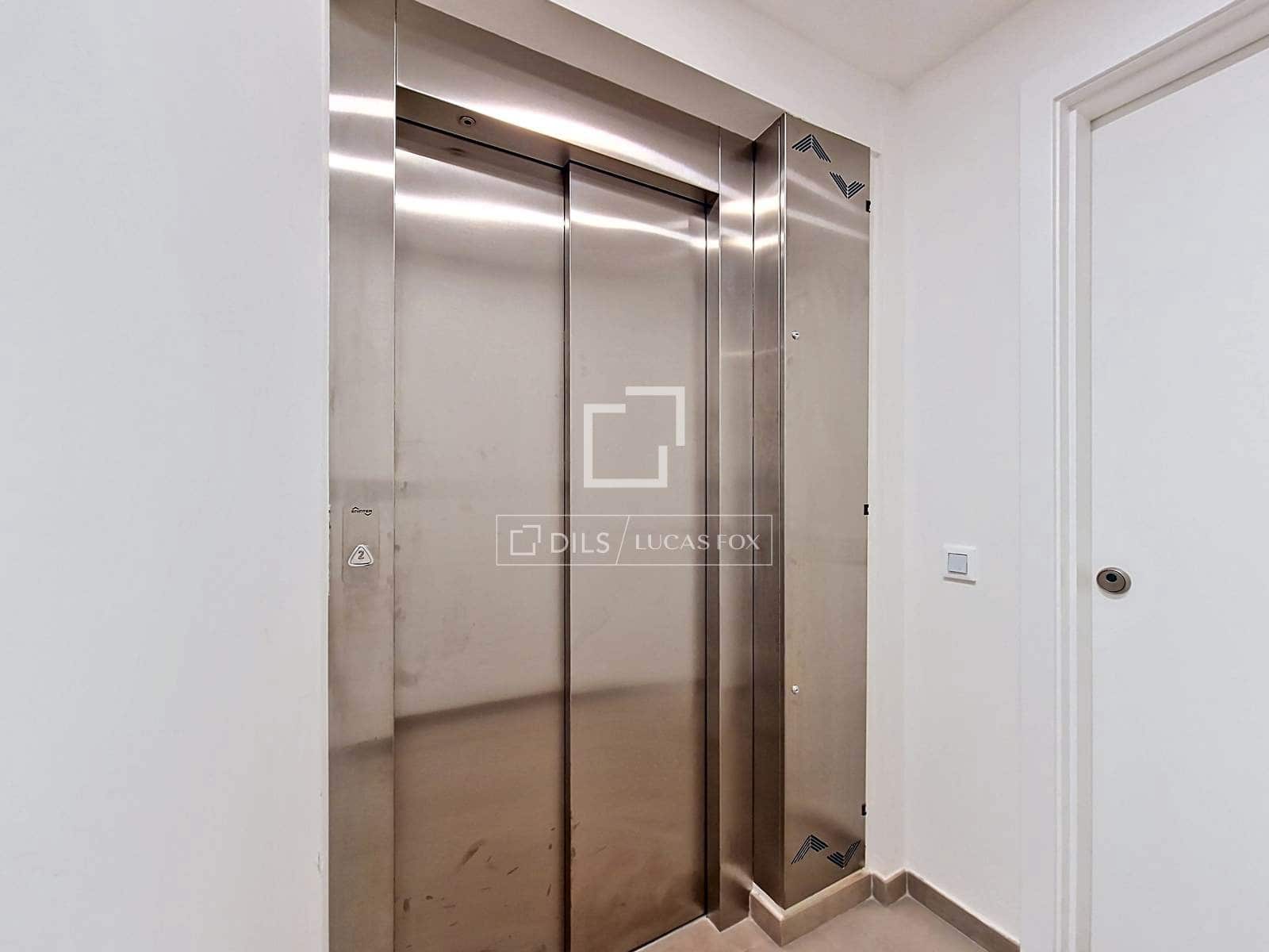 2 sypialnia Apartament do wynajęcia w Vilanova i la Geltru z basenem garażem - 1 500 € (Ref: 9883561)