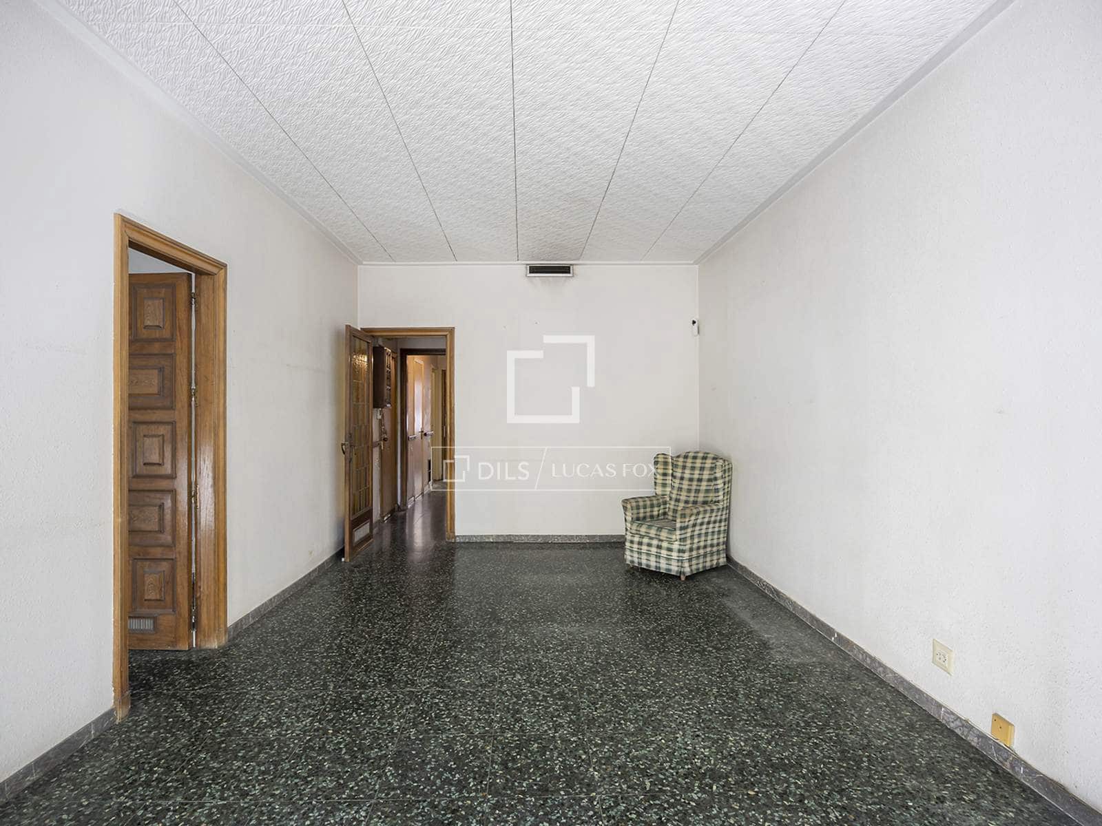 3 soveværelse Lejlighed til salg i Barcelona by - € 699.000 (Ref: 9883670)