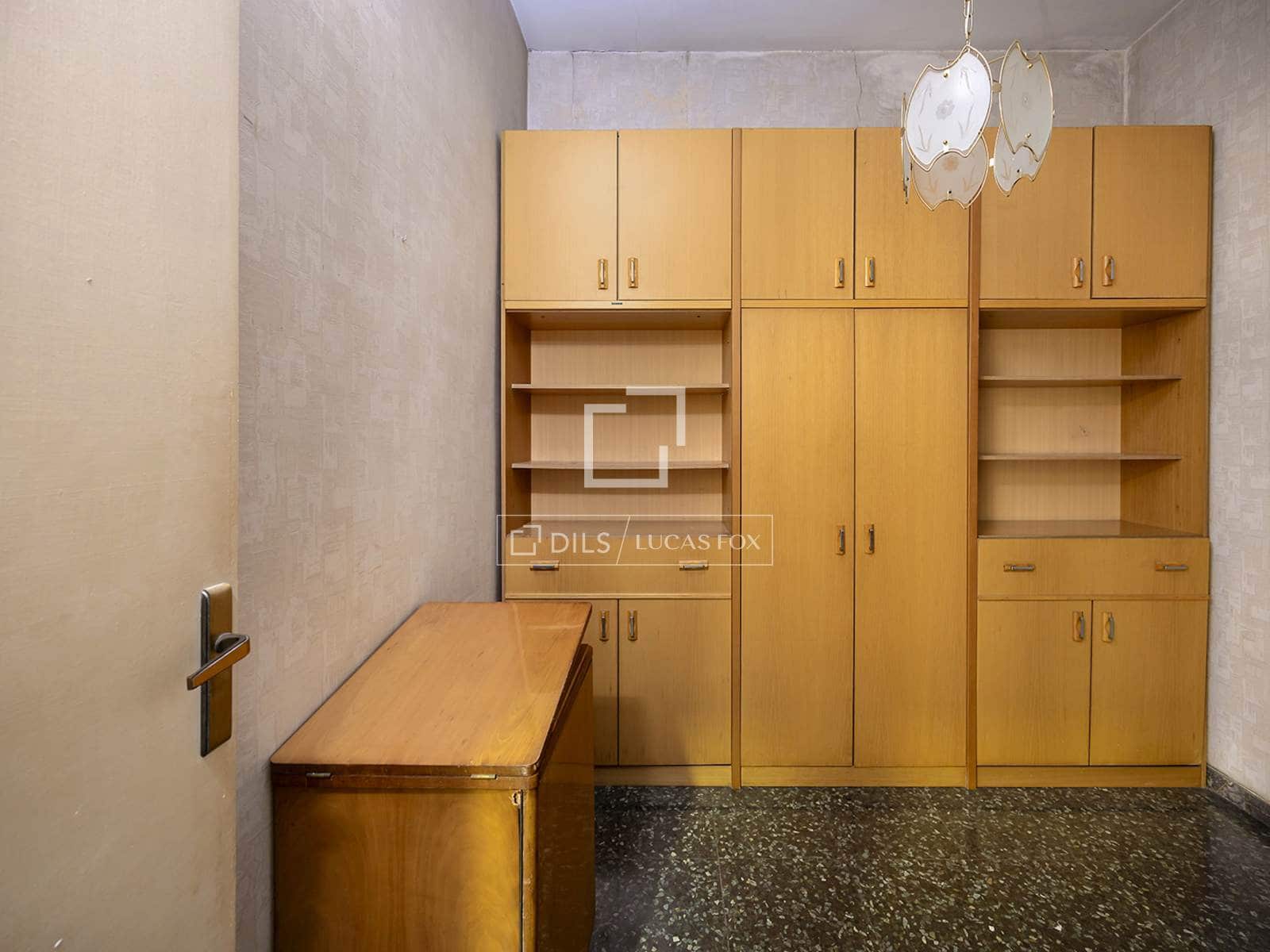 3 soveværelse Lejlighed til salg i Barcelona by - € 699.000 (Ref: 9883670)