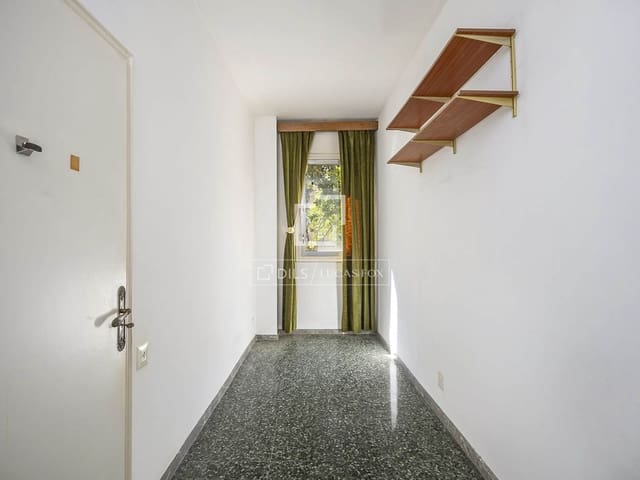 3 soveværelse Lejlighed til salg i Barcelona by - € 770.000 (Ref: 9883671)