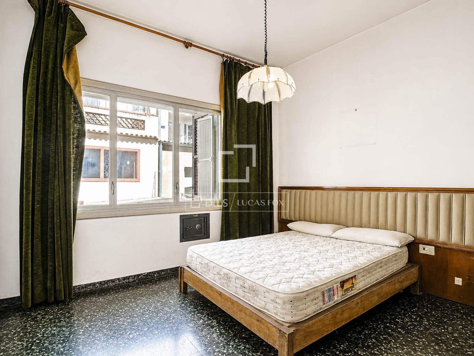 3 soveværelse Lejlighed til salg i Barcelona by - € 770.000 (Ref: 9883671)