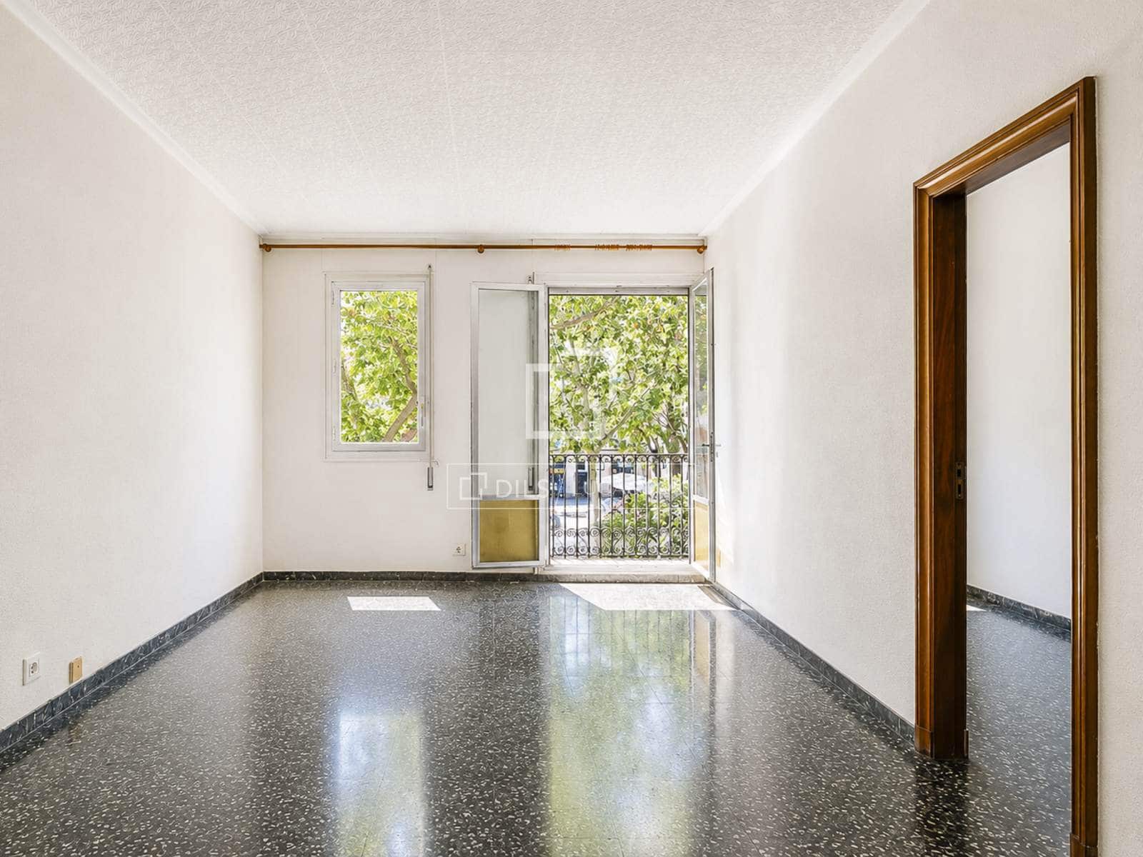 3 soveværelse Lejlighed til salg i Barcelona by - € 770.000 (Ref: 9883671)