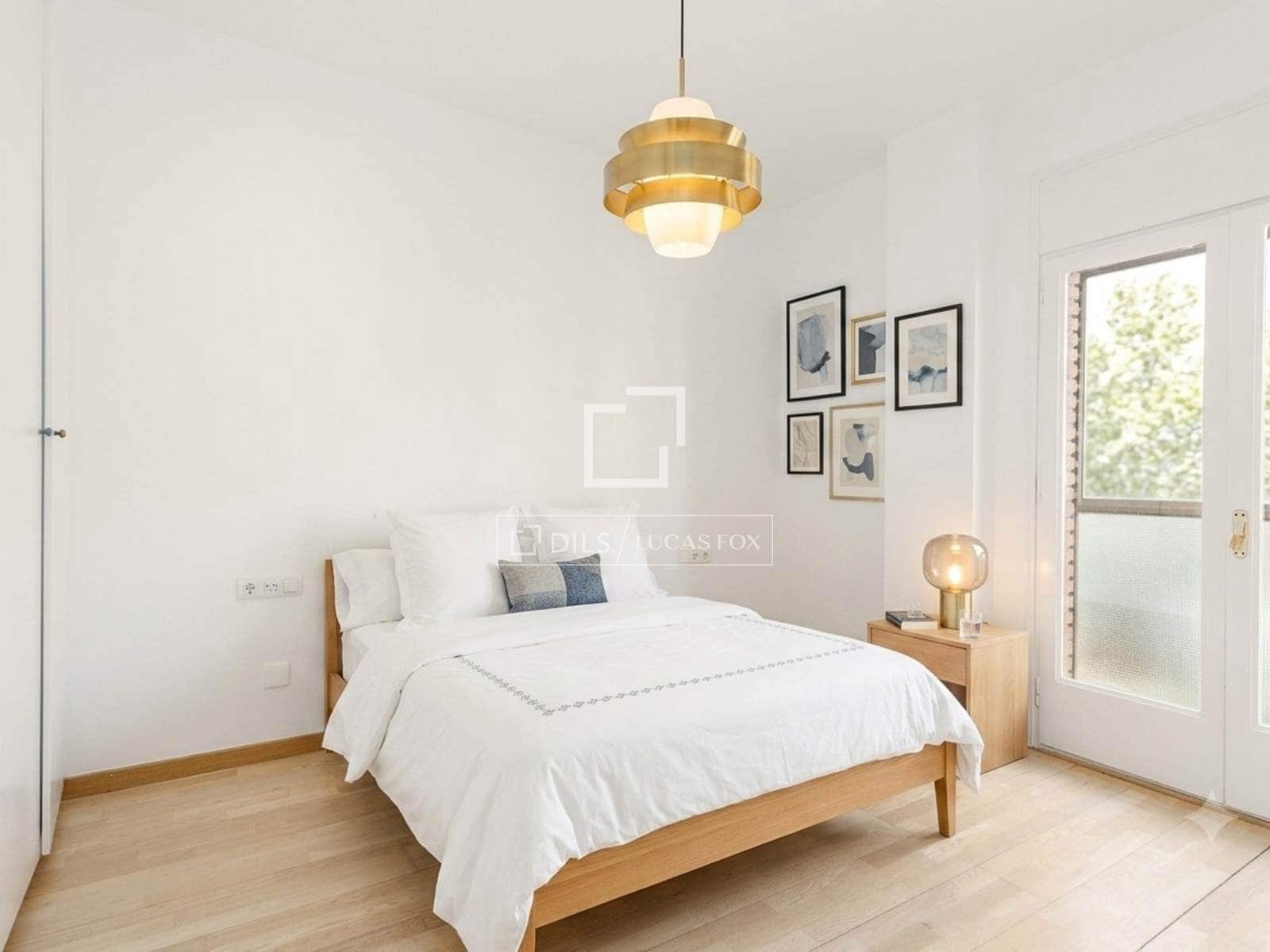 2 soverom Leilighet til salgs i Barcelona by med garasje - € 485 000 (Ref: 9883672)