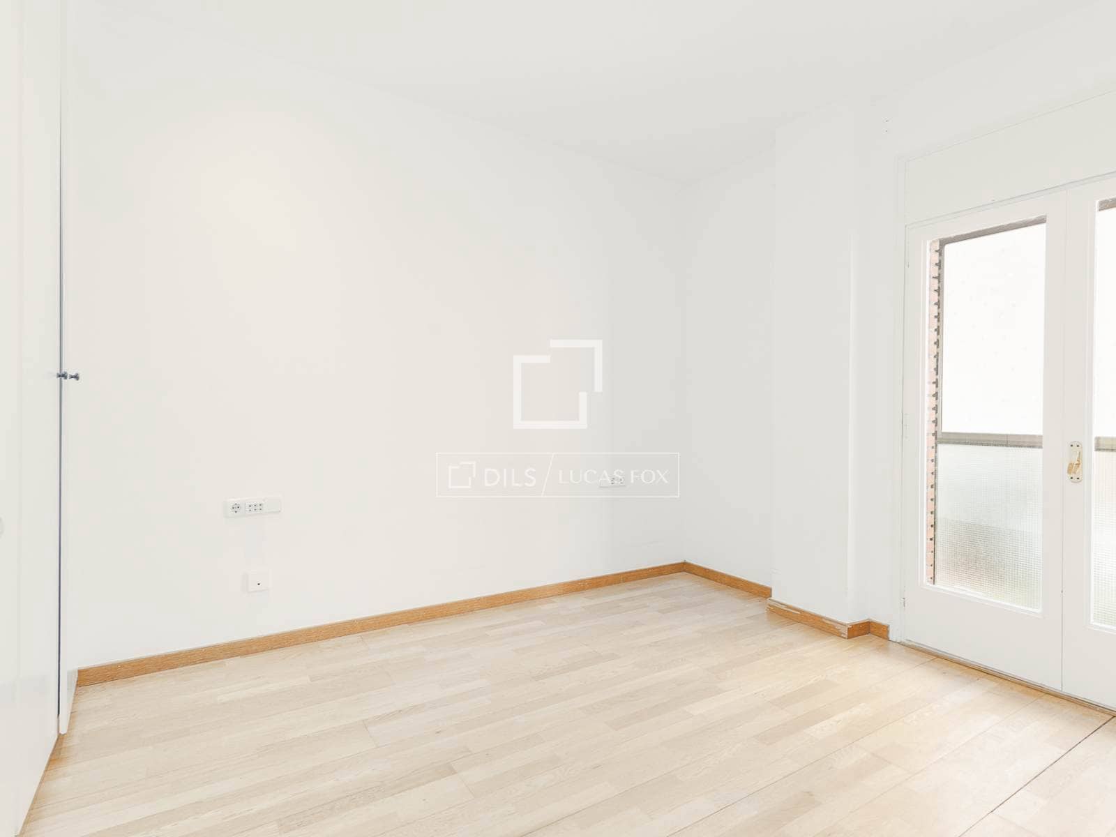 2 soverom Leilighet til salgs i Barcelona by med garasje - € 485 000 (Ref: 9883672)