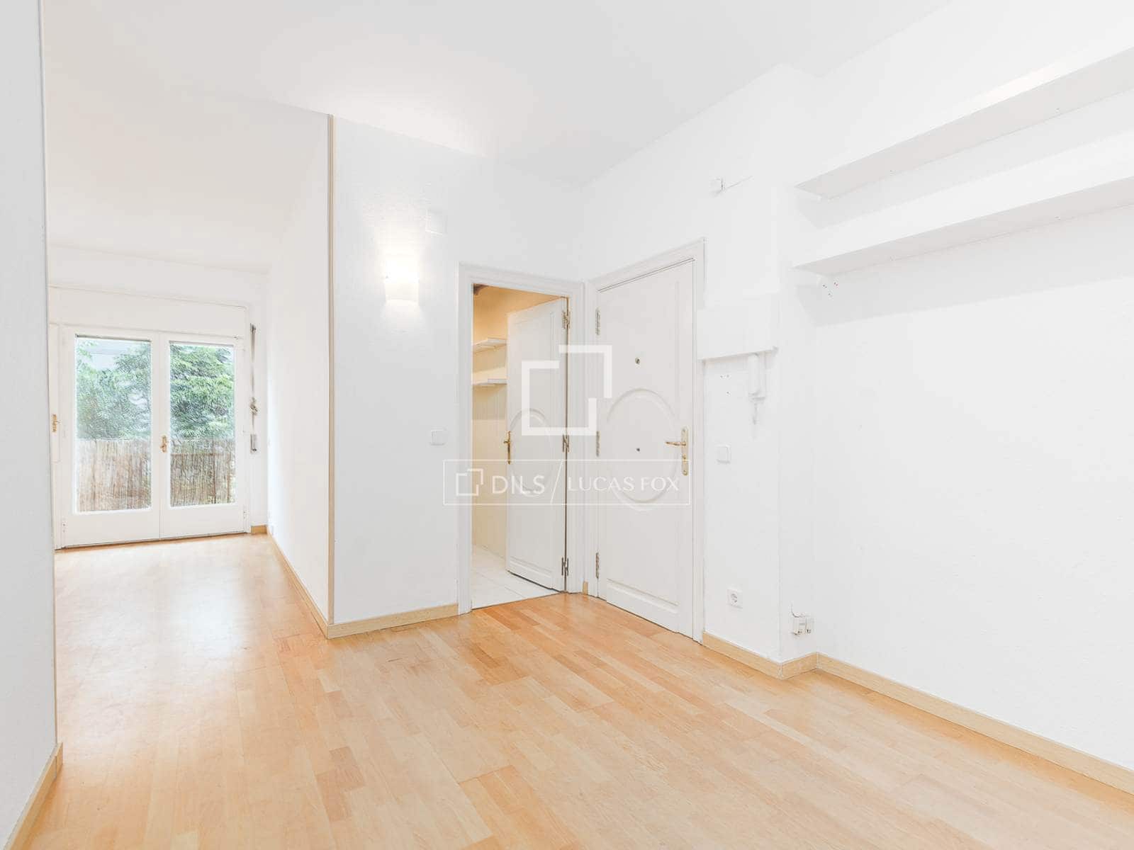 2 soverom Leilighet til salgs i Barcelona by med garasje - € 485 000 (Ref: 9883672)