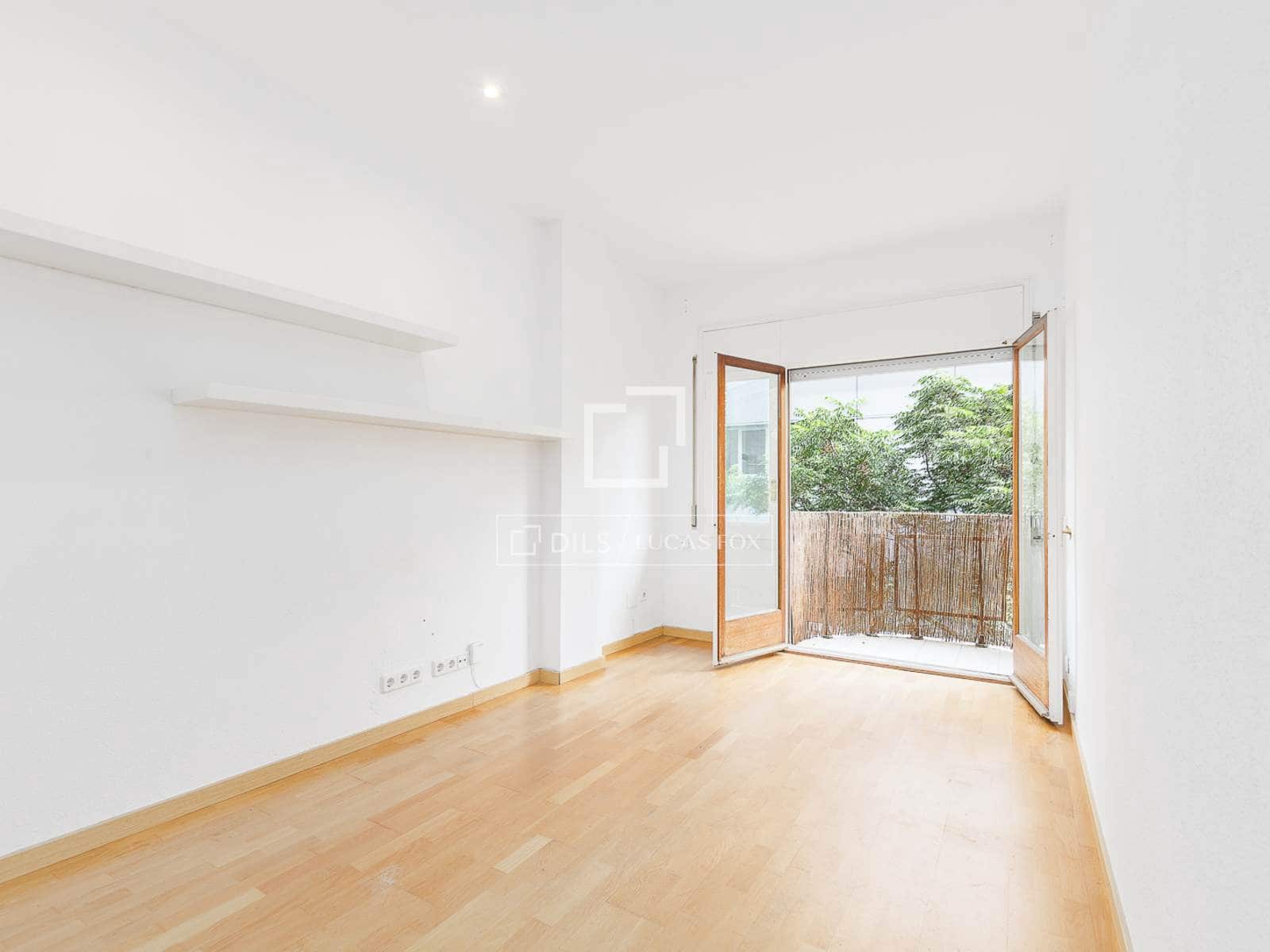 2 soverom Leilighet til salgs i Barcelona by med garasje - € 485 000 (Ref: 9883672)