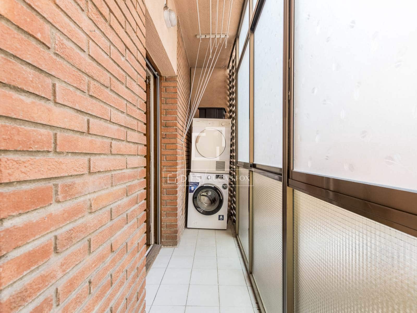 2 soverom Leilighet til salgs i Barcelona by med garasje - € 485 000 (Ref: 9883672)