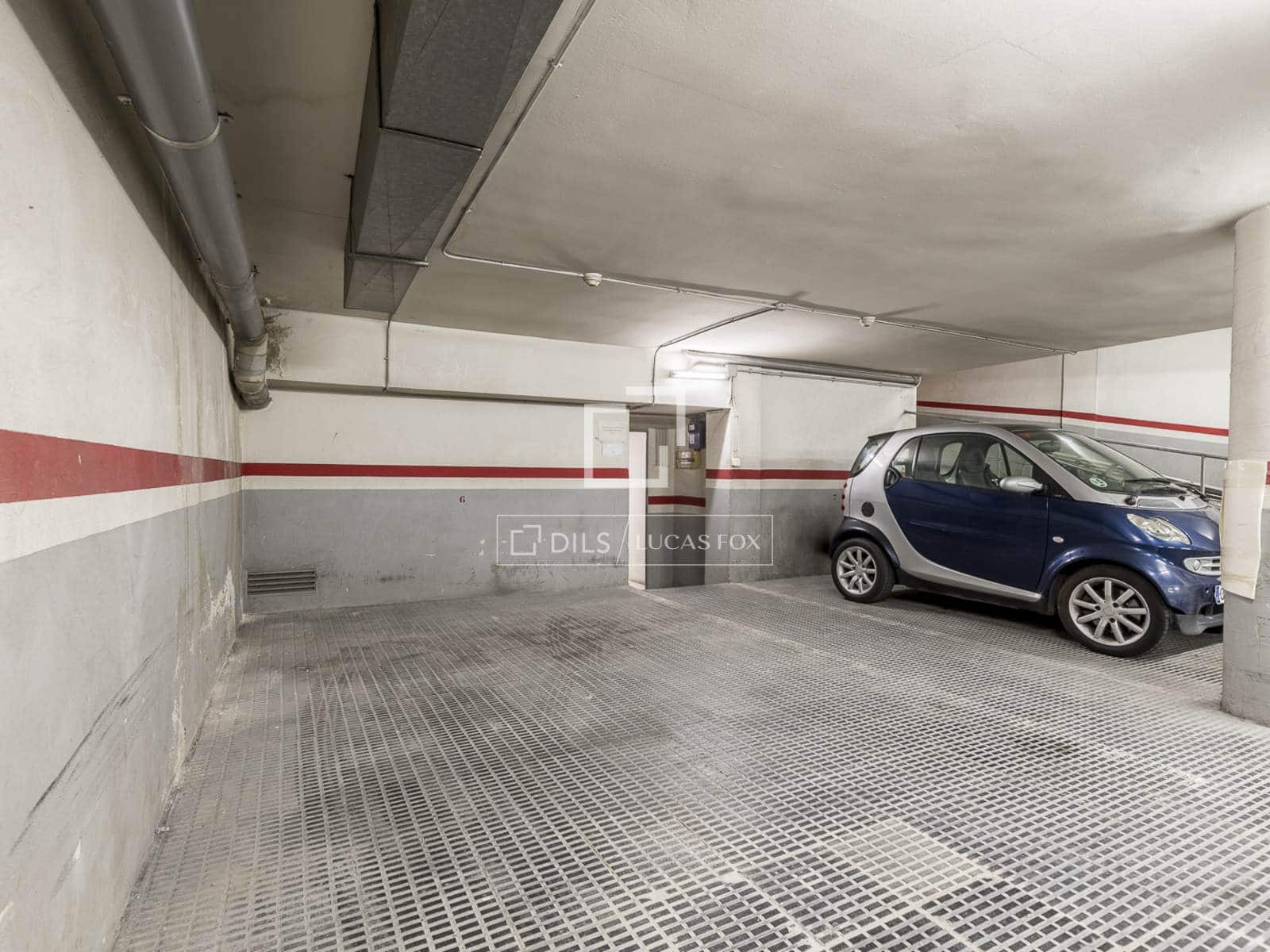 2 soverom Leilighet til salgs i Barcelona by med garasje - € 485 000 (Ref: 9883672)
