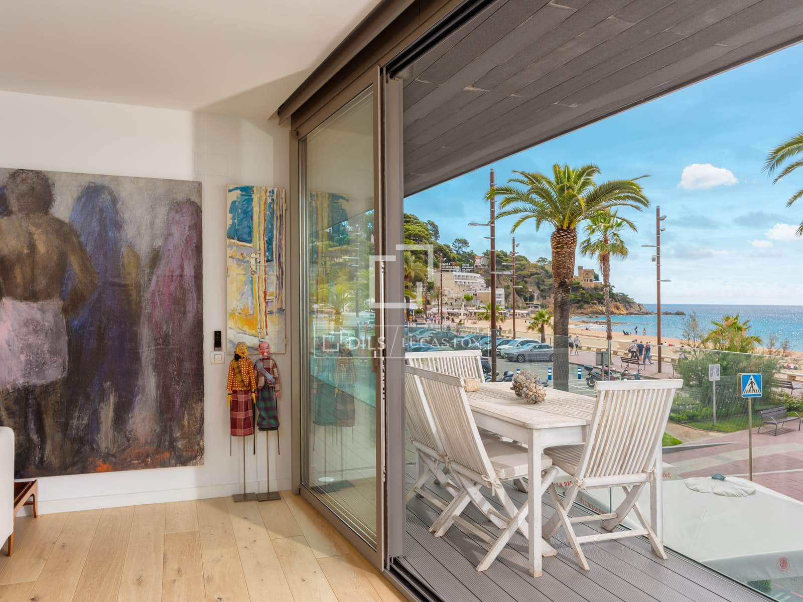 3 makuuhuone Huoneisto myytävänä paikassa Lloret de Mar mukana uima-altaan 
autotalli - 620 000 € (Ref: 9883673)