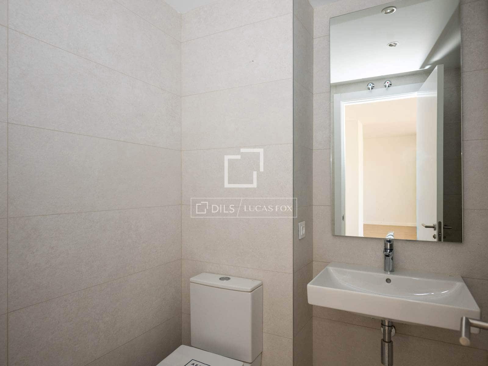 1 soveværelse Lejlighed til leje i Madrid by med swimmingpool garage - € 1.200 (Ref: 9883675)