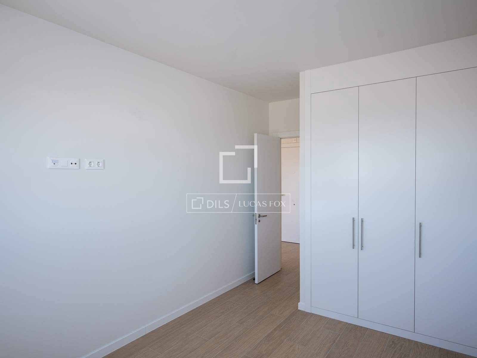 1 soveværelse Lejlighed til leje i Madrid by med swimmingpool garage - € 1.200 (Ref: 9883675)