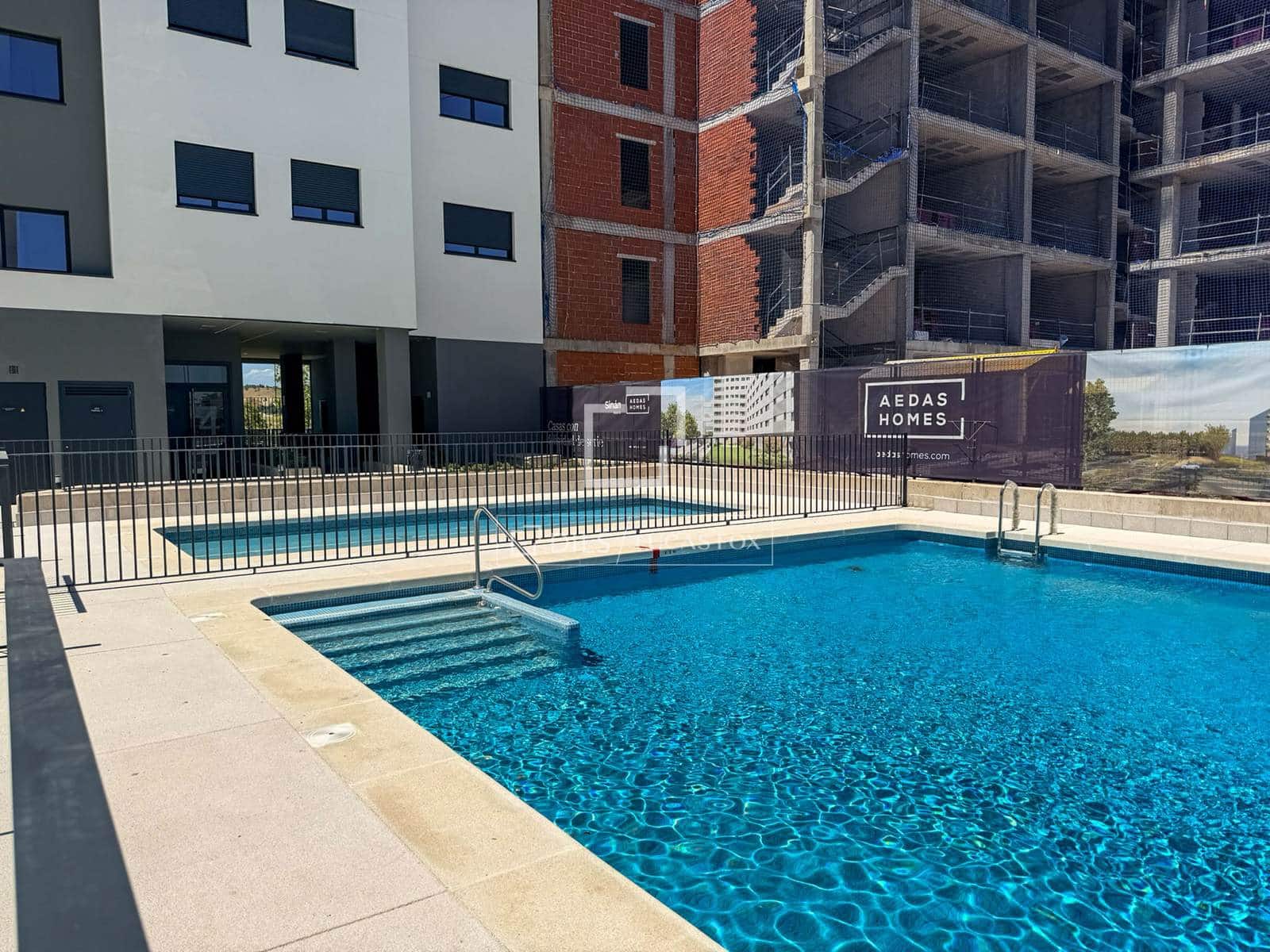 1 soveværelse Lejlighed til leje i Madrid by med swimmingpool garage - € 1.200 (Ref: 9883675)