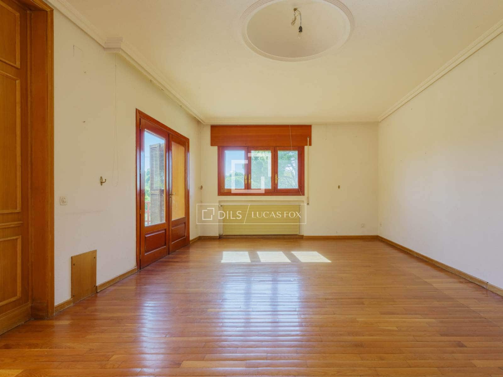 8 soveværelse Villa til salg i Pozuelo de Alarcon med swimmingpool garage - € 2.500.000 (Ref: 9883677)