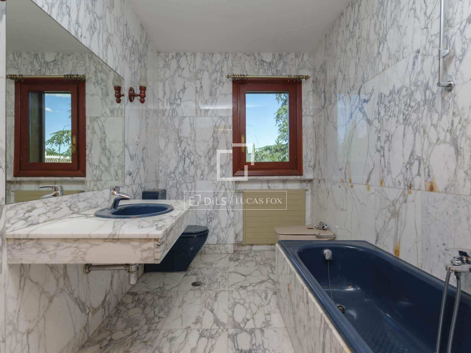 8 soveværelse Villa til salg i Pozuelo de Alarcon med swimmingpool garage - € 2.500.000 (Ref: 9883677)