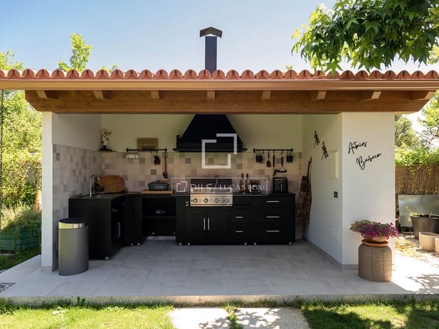 4 soveværelse Villa til salg i Tui med garage - € 595.000 (Ref: 9883678)