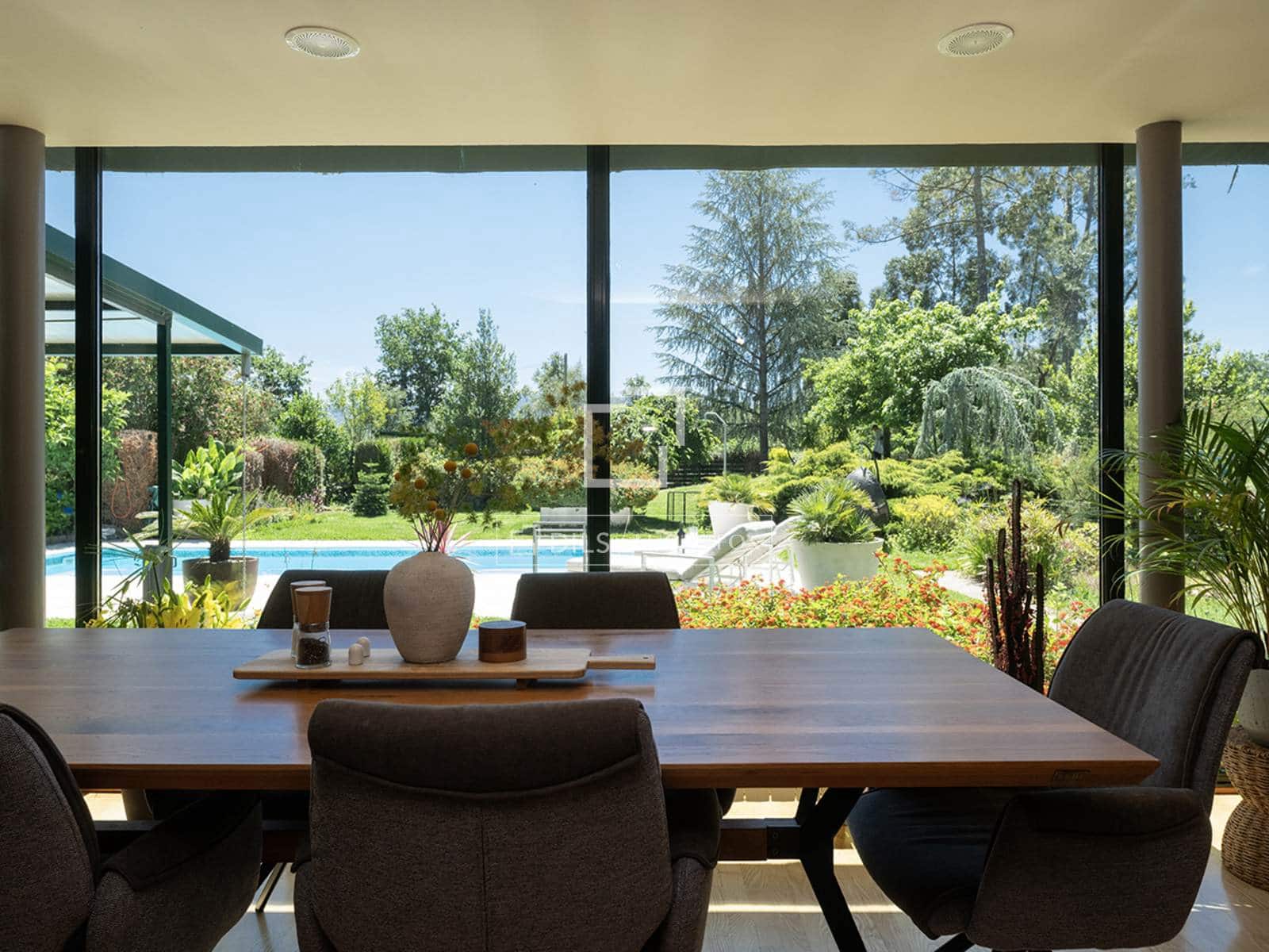 4 soveværelse Villa til salg i Tui med garage - € 595.000 (Ref: 9883678)