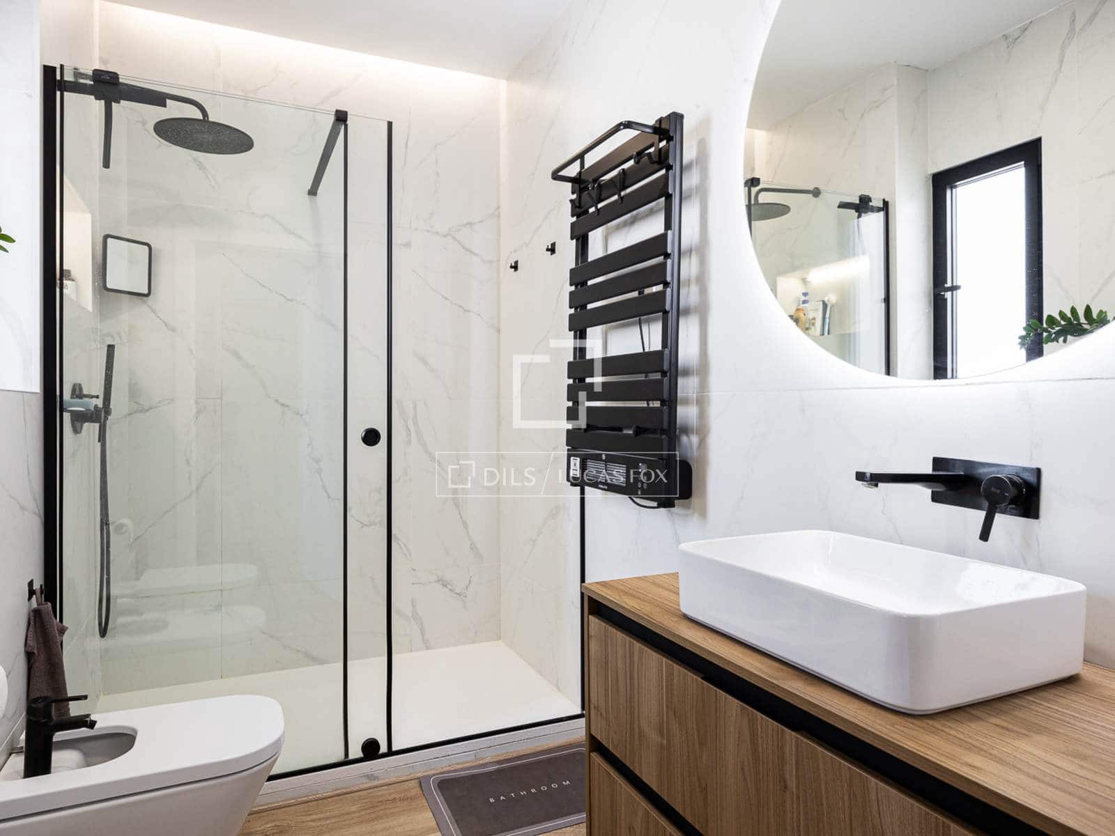 1 sypialnia Penthouse na sprzedaż w Miasto Barcelona - 380 000 € (Ref: 9883679)