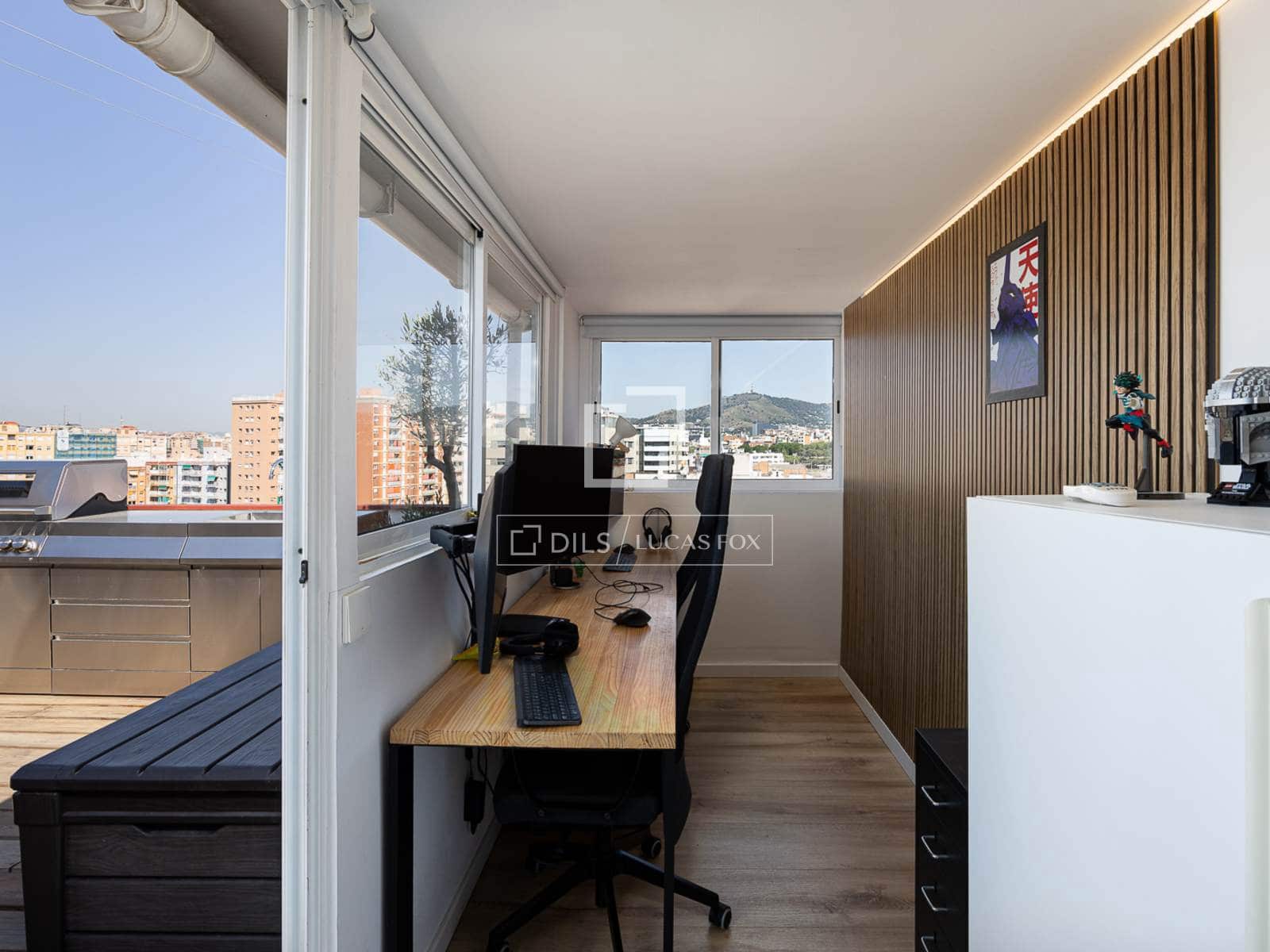 1 sypialnia Penthouse na sprzedaż w Miasto Barcelona - 380 000 € (Ref: 9883679)