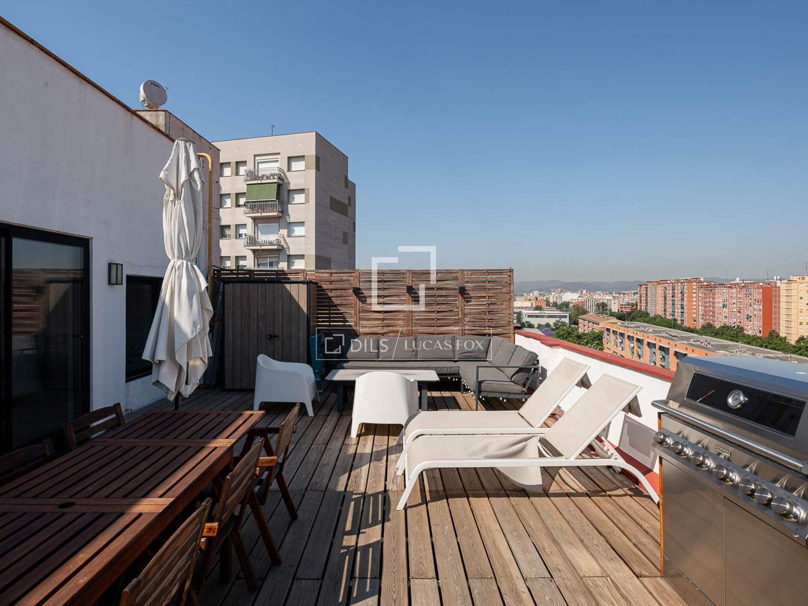 1 sypialnia Penthouse na sprzedaż w Miasto Barcelona - 380 000 € (Ref: 9883679)