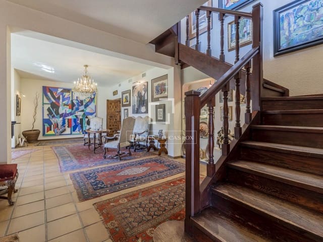 5 chambre Villa/Maison à vendre à Pozuelo de Alarcón - 3 800 000 € (Ref: 9883782)