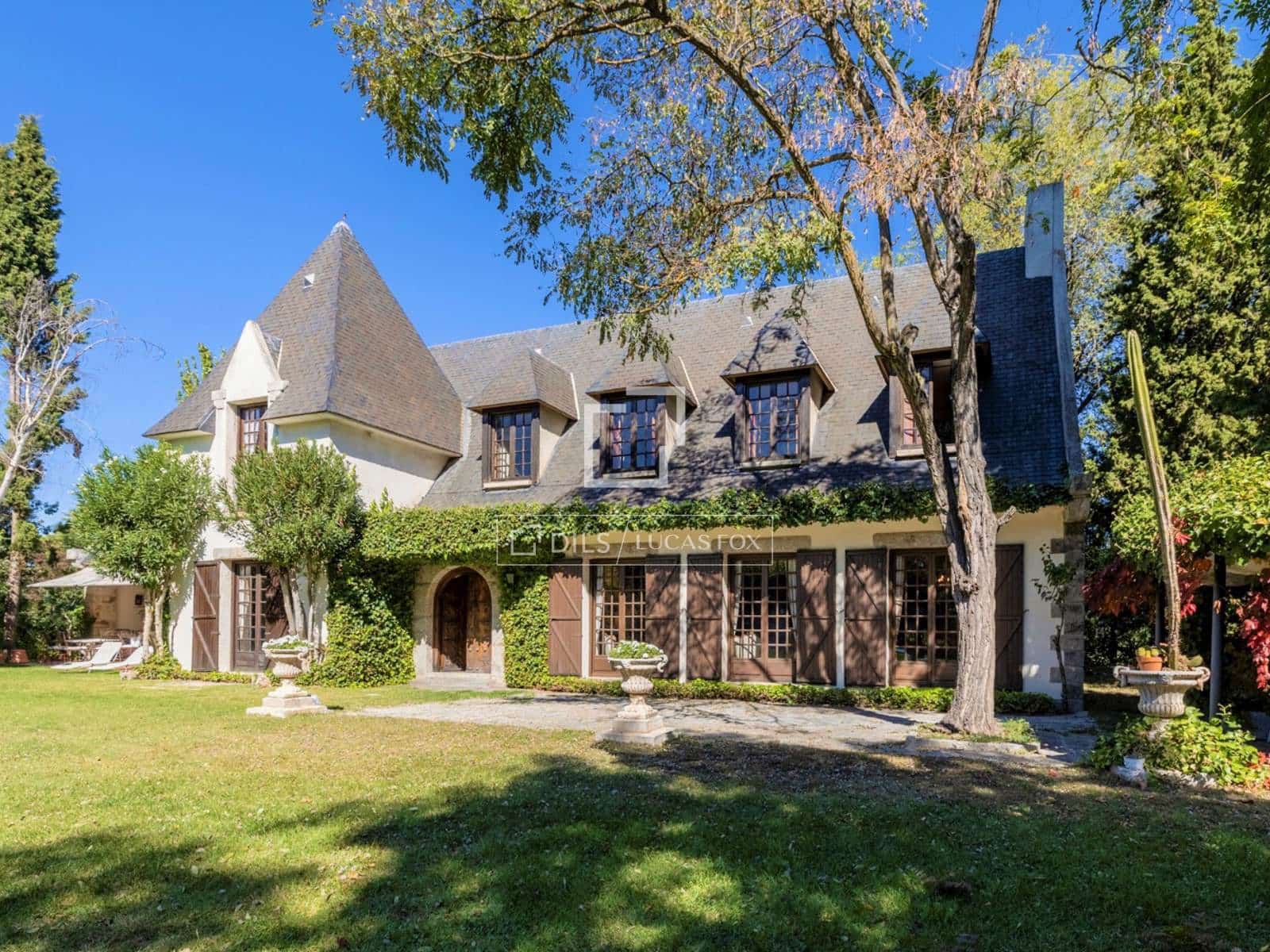 5 chambre Villa/Maison à vendre à Pozuelo de Alarcon - 3 800 000 € (Ref: 9883782)