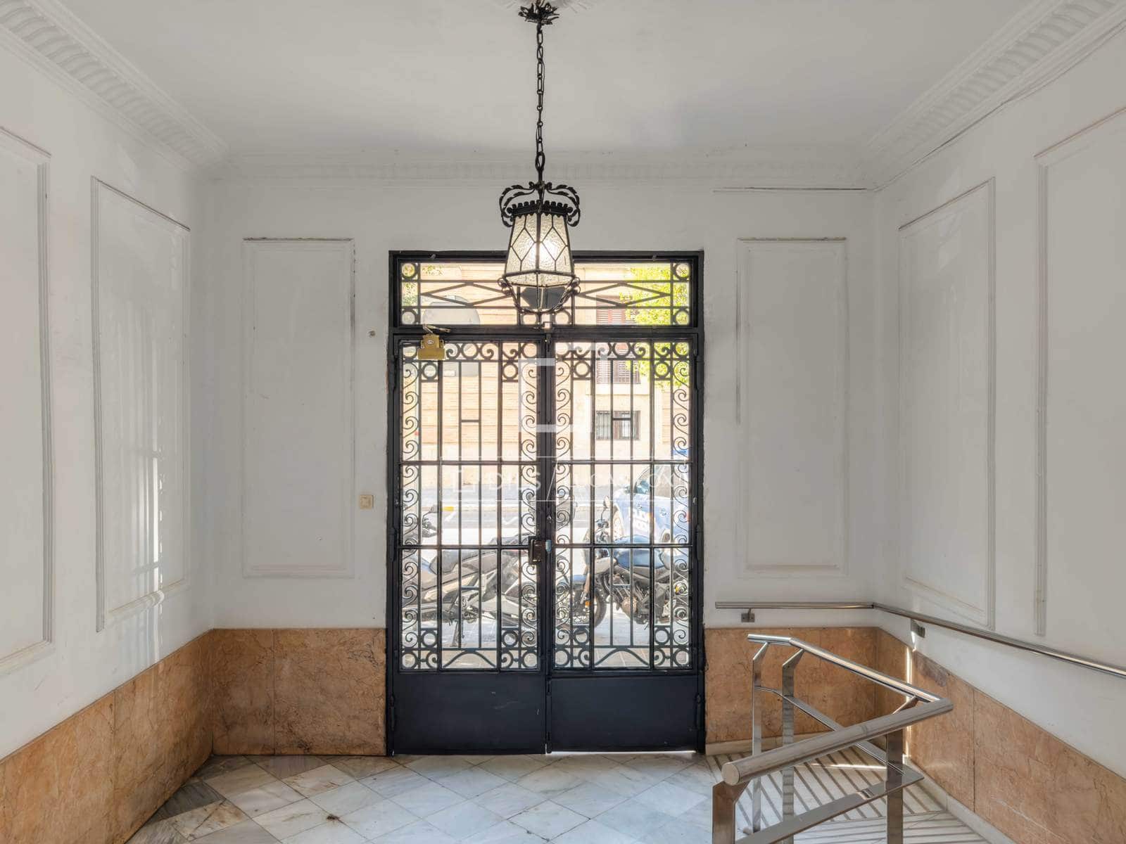 3 quarto Apartamento para venda em Valencia cidade - 1 490 000 € (Ref: 9883783)