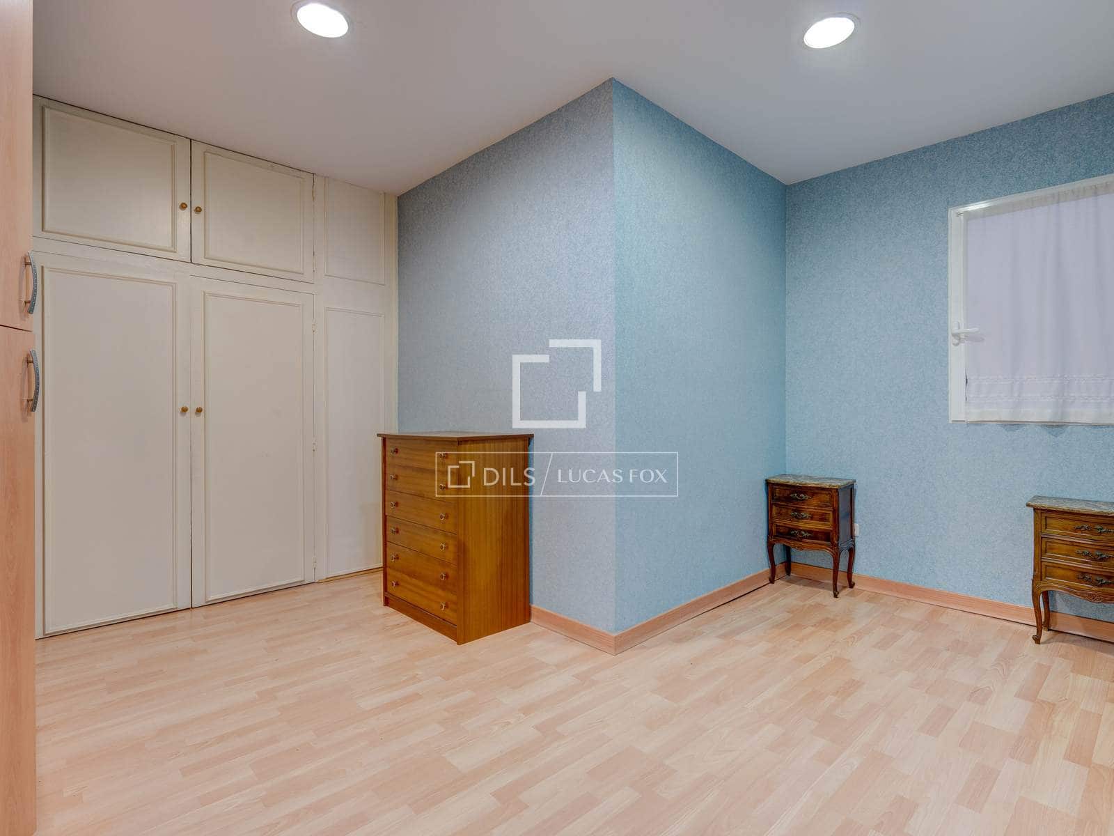 4 bedroom Apartment for sale in Donostia-San Sebastian - € 980,000 (Ref: 9883784)