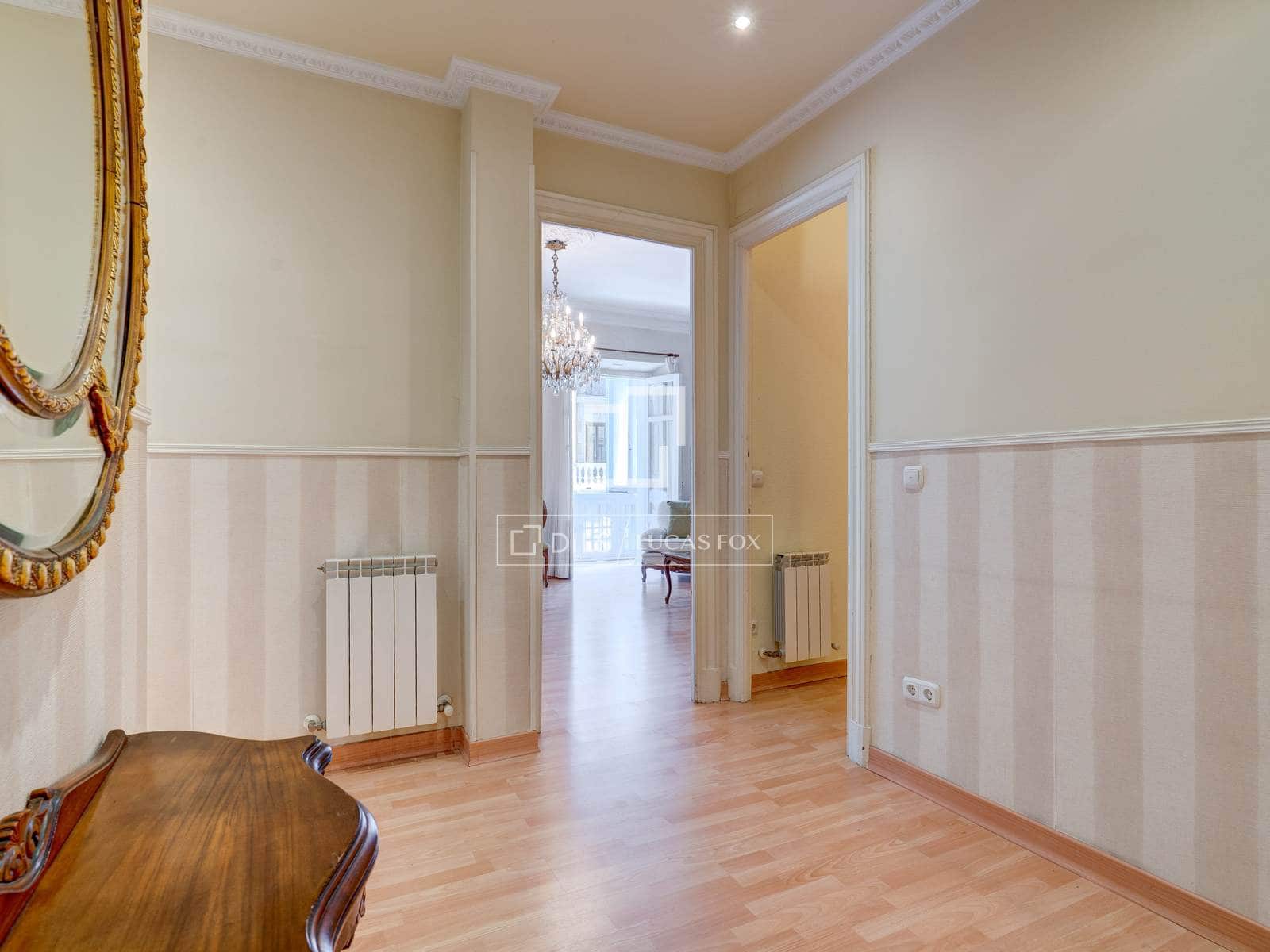 4 bedroom Apartment for sale in Donostia-San Sebastian - € 980,000 (Ref: 9883784)