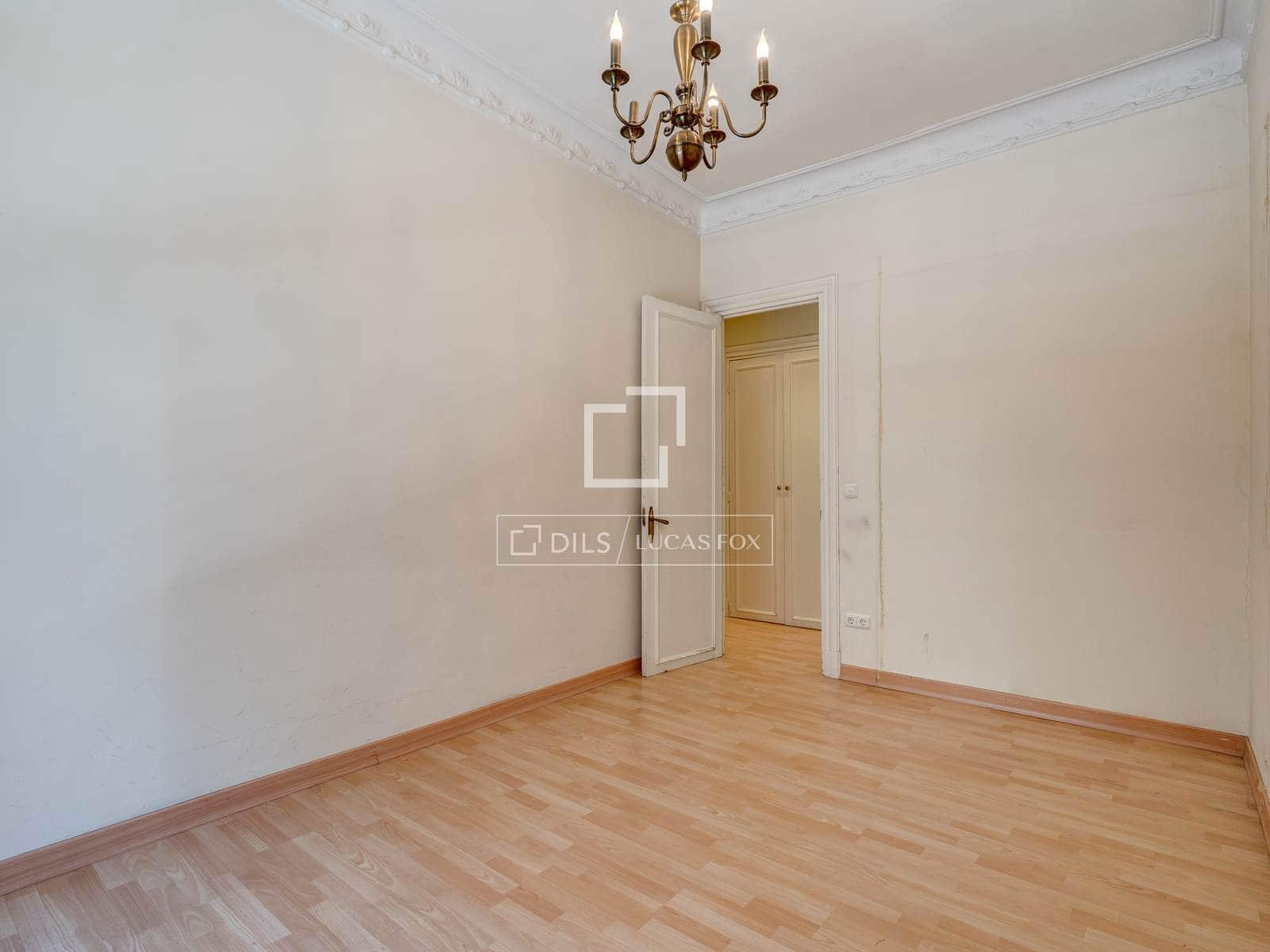 4 bedroom Apartment for sale in Donostia-San Sebastian - € 980,000 (Ref: 9883784)