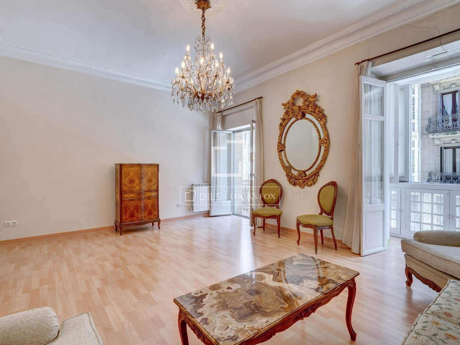 4 bedroom Apartment for sale in Donostia-San Sebastian - € 980,000 (Ref: 9883784)