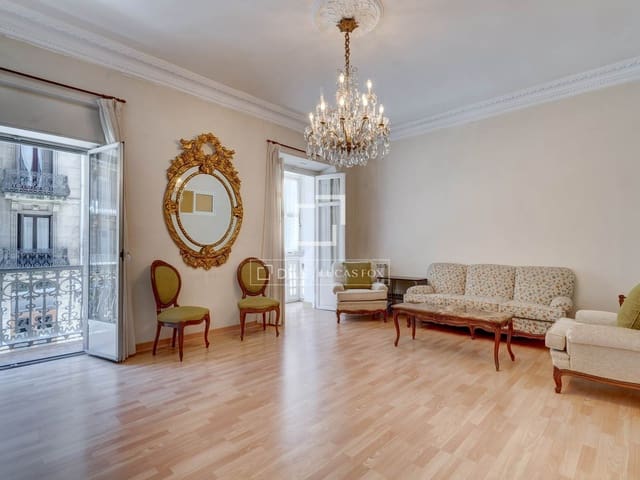 Apartamento de 4 habitaciones en Donostia-San Sebastián en venta - 980.000 € (Ref: 9883784)
