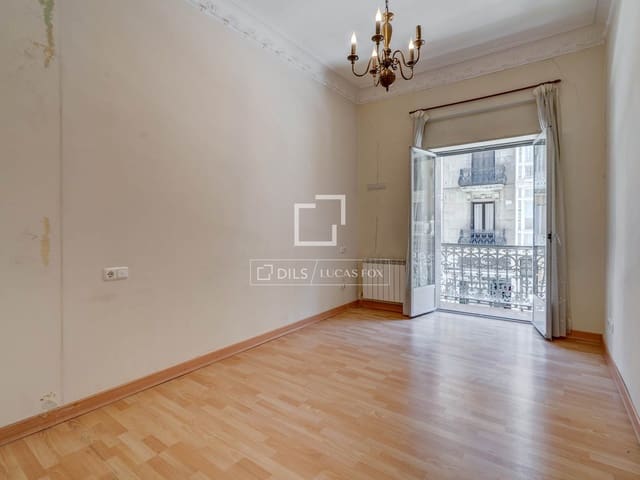 Apartamento de 4 habitaciones en Donostia-San Sebastián en venta - 980.000 € (Ref: 9883784)