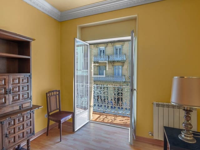 4 quarto Apartamento para venda em Donostia-San Sebastián - 965 000 € (Ref: 9883784)