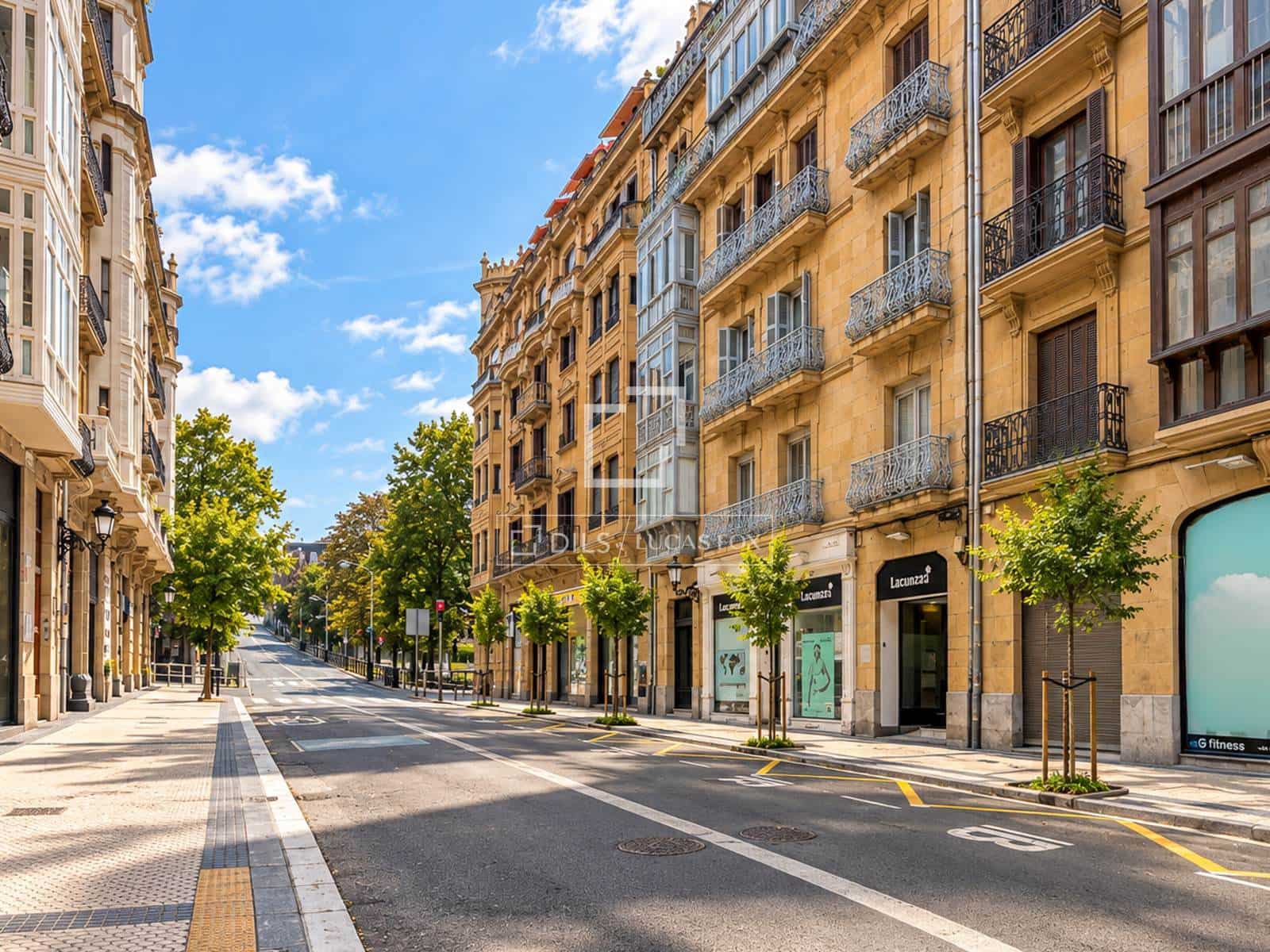 4 bedroom Apartment for sale in Donostia-San Sebastian - € 965,000 (Ref: 9883784)