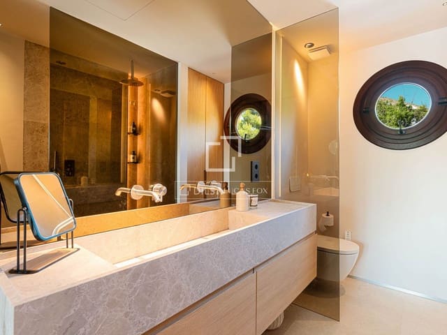 3 soveværelse Penthouse til salg i Marbella med swimmingpool garage - € 1.995.000 (Ref: 9883786)