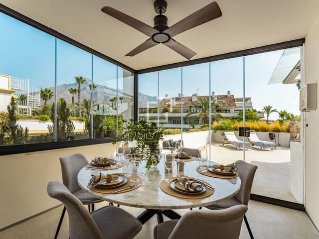 3 soveværelse Penthouse til salg i Marbella med swimmingpool garage - € 1.995.000 (Ref: 9883786)